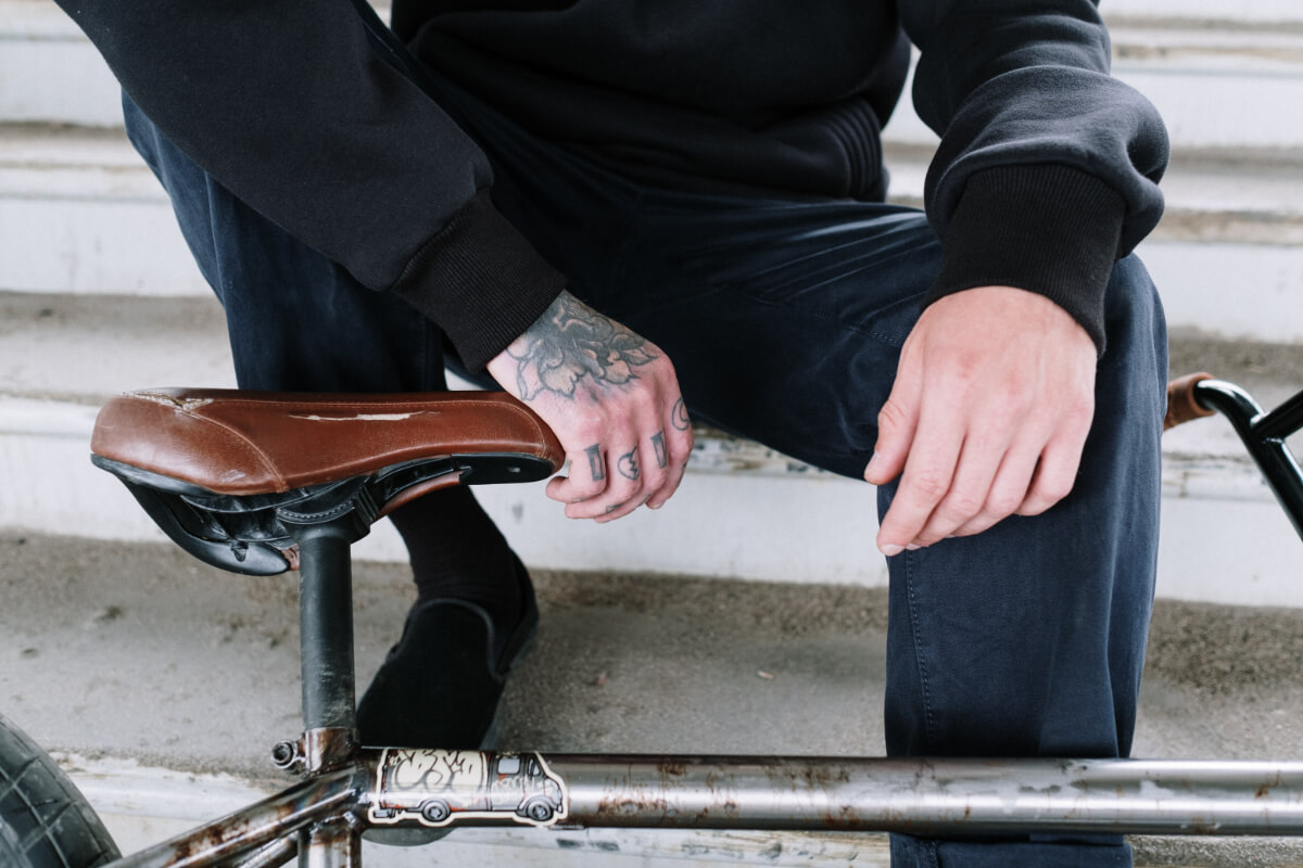 flat mtb or road bike saddle