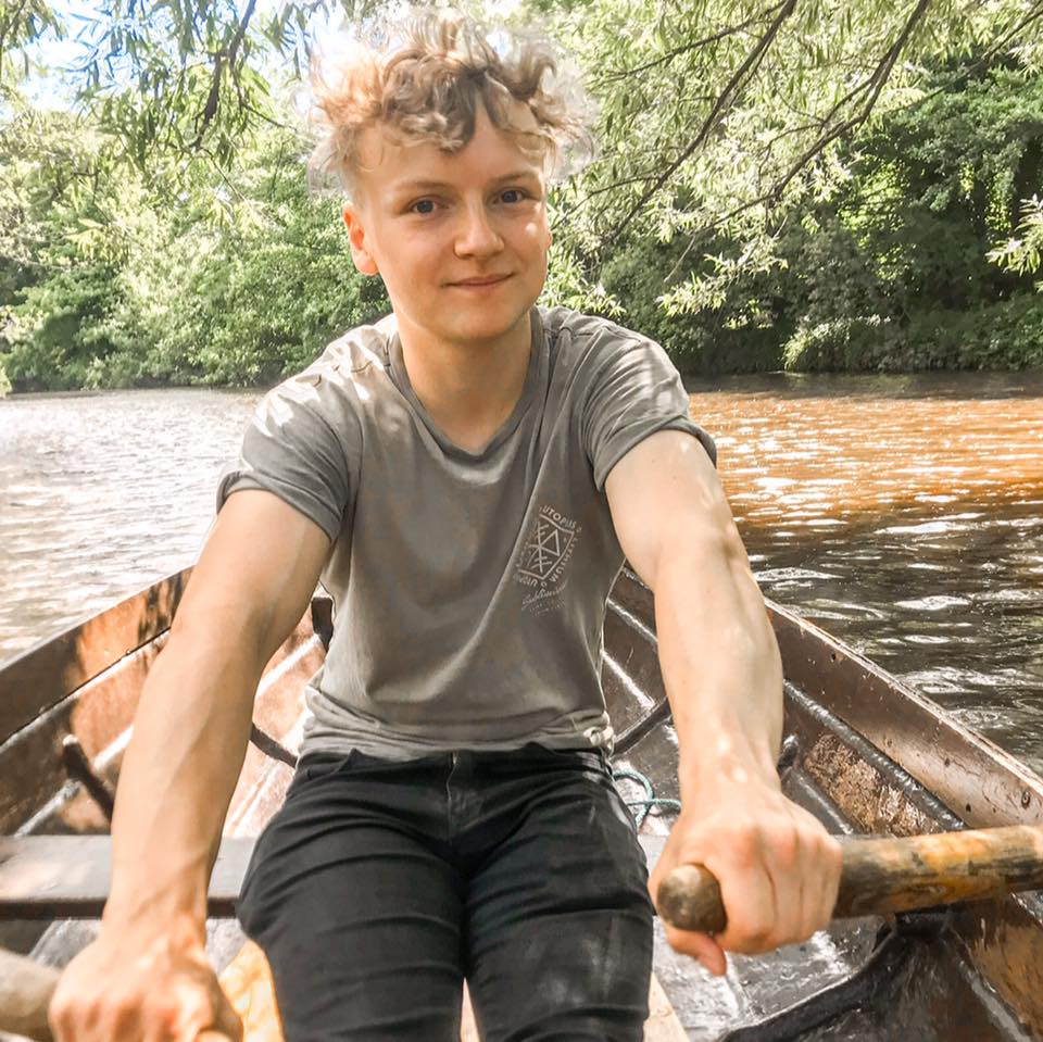 michael scott author for Tresna